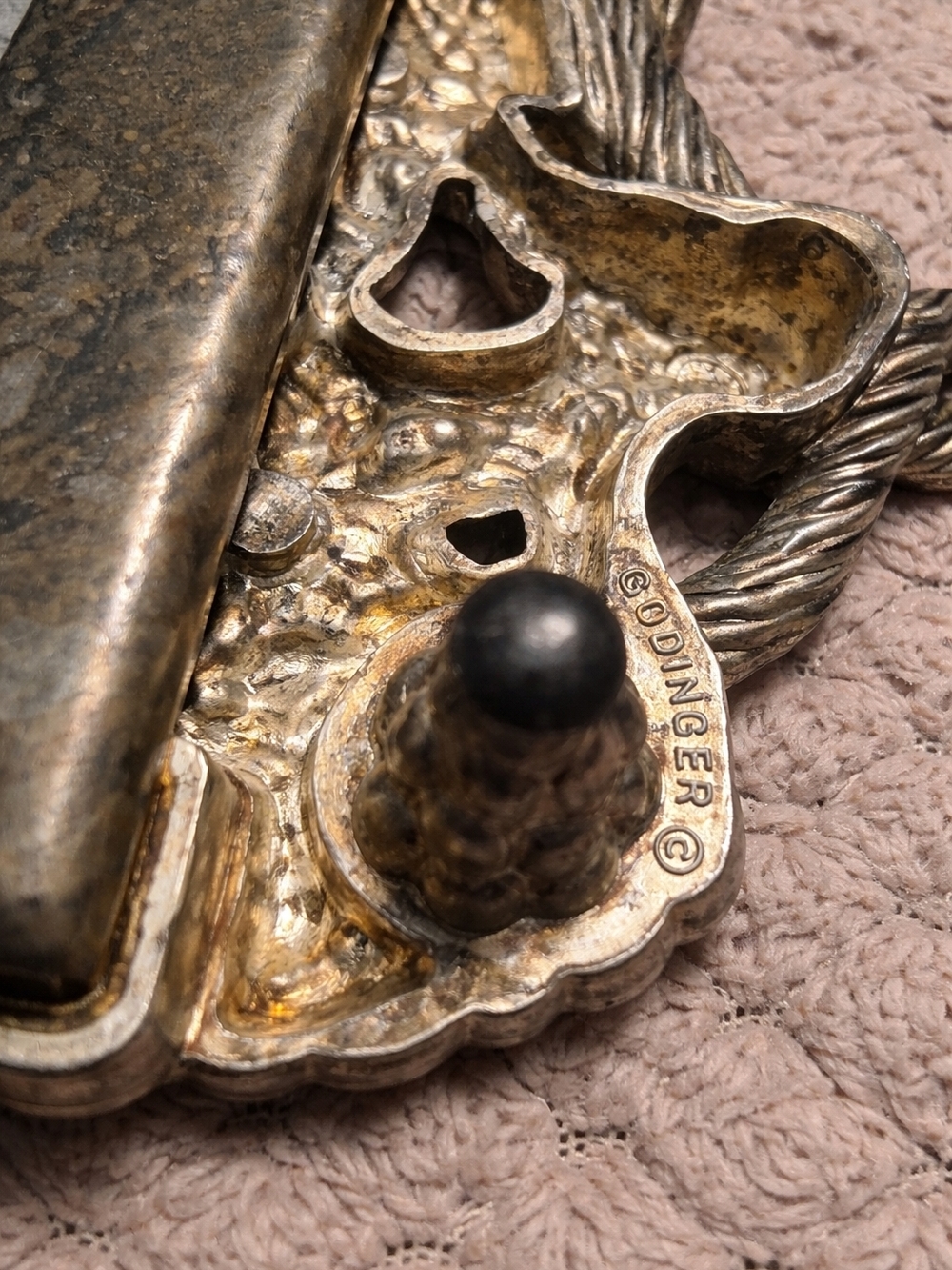 Godinger Green Marble Coaster with Branded Silver Medallion - Picture 3 of 8